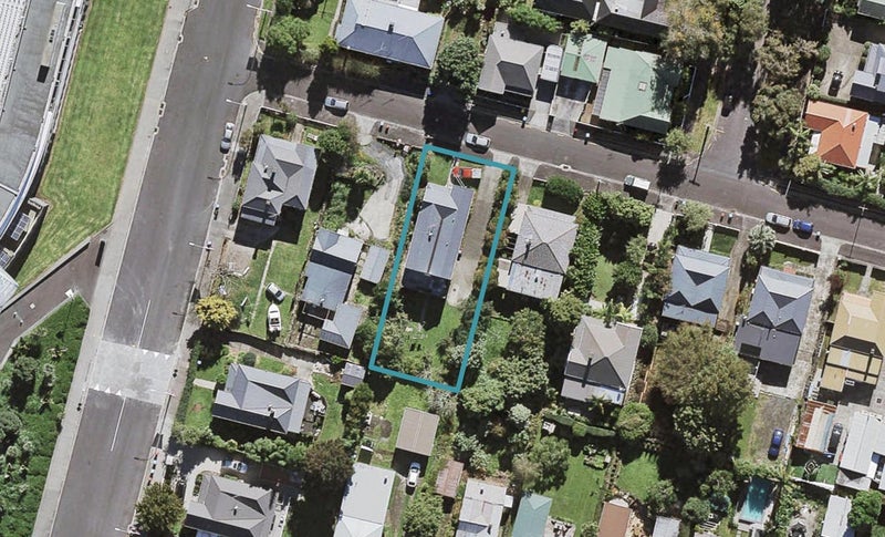 14 Raleigh Street, Mount Eden, Auckland - Carousel 1