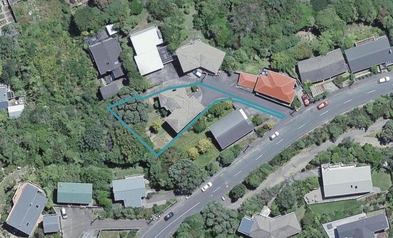 30 Collier Avenue, Karori, Wellington - Carousel 1