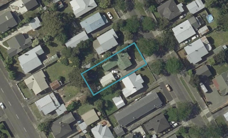 34 Kingswood Street, Takaro, Palmerston North - Carousel 1