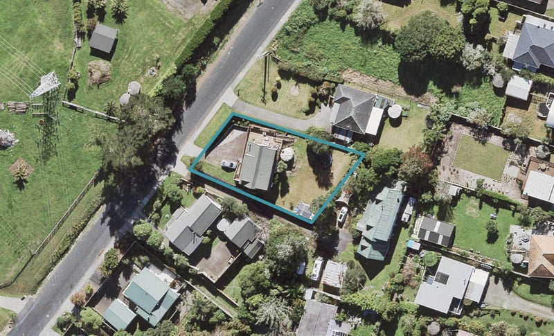 42 Weza Lane, Kumeu - Carousel 1