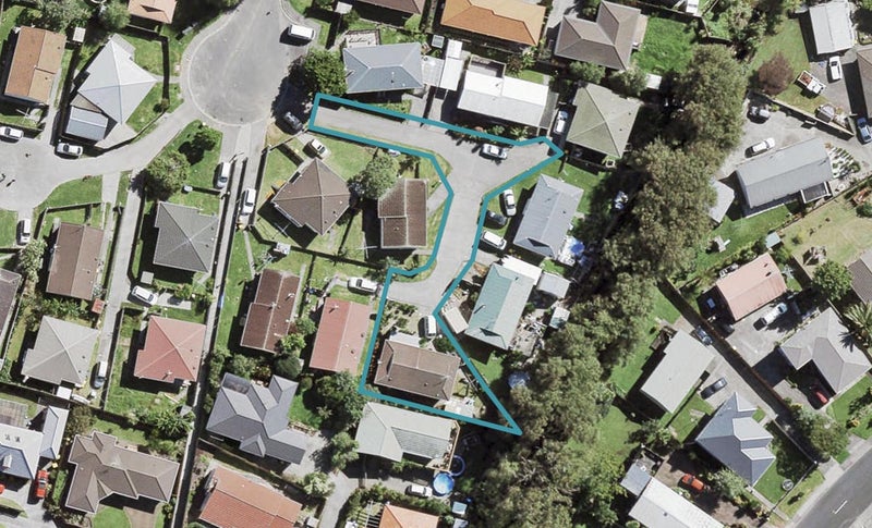 36 Selak Place, Glen Eden, Auckland - Carousel 1