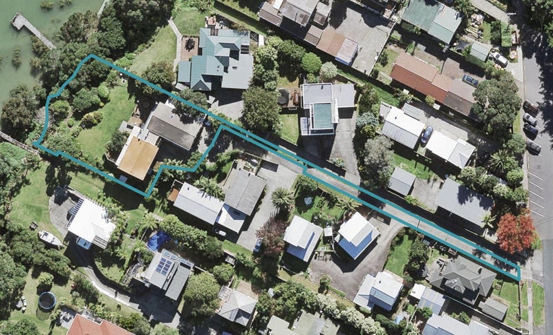 52A Rambler Crescent, Beach Haven, Auckland - Carousel 1