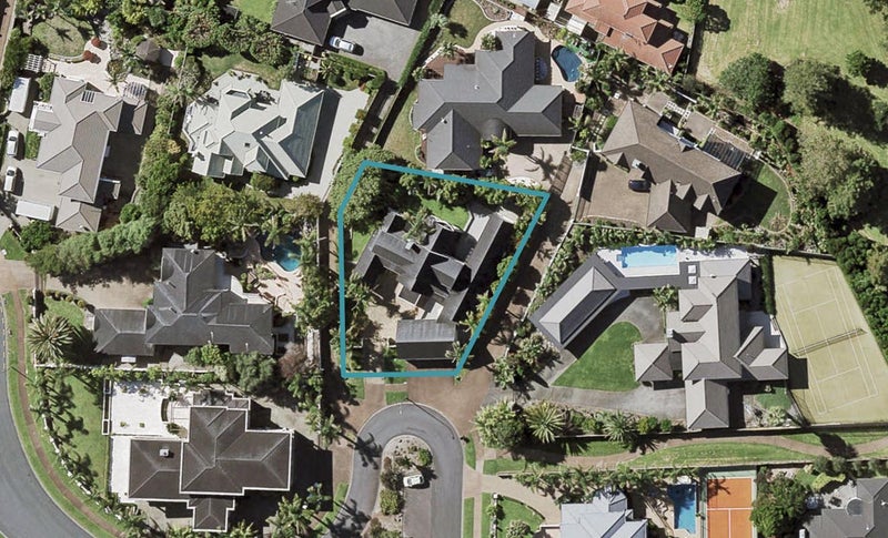 68 Manor Park, Sunnyhills, Auckland - Carousel 1