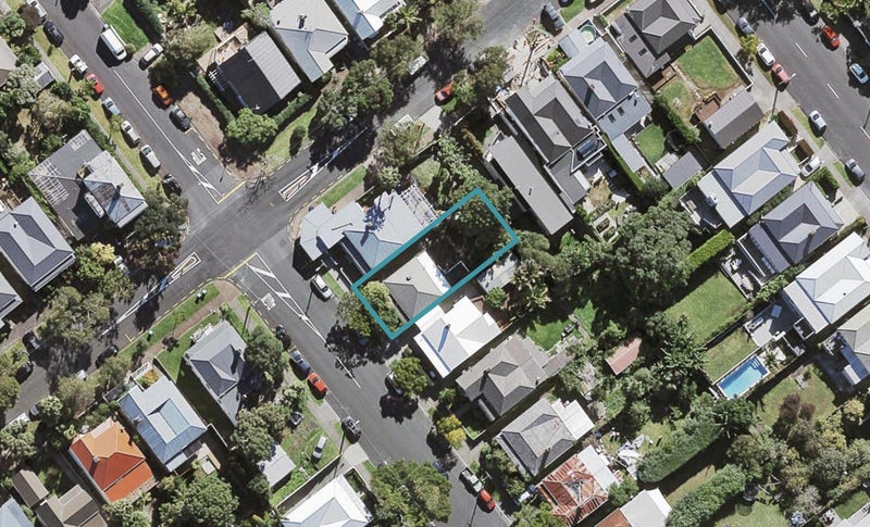 35 Ariki Street, Grey Lynn, Auckland - Carousel 1