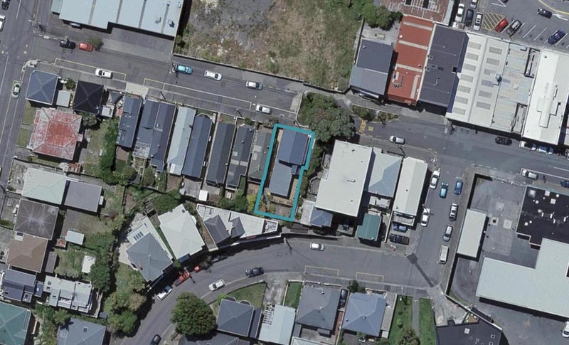 15 Douglas Street, Mount Cook, Wellington - Carousel 1