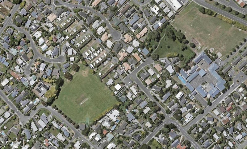 13 Aaron Court, Paraparaumu Beach, Paraparaumu - Carousel 1