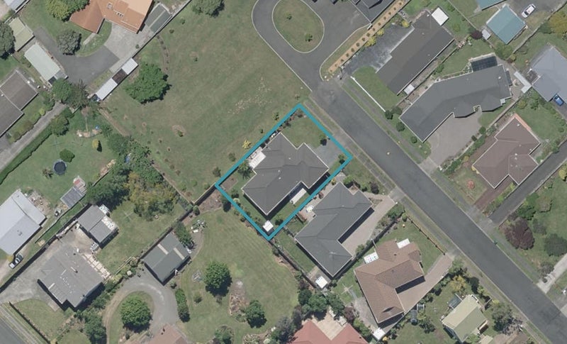 15 Nathan Street, Springvale, Whanganui - Carousel 1
