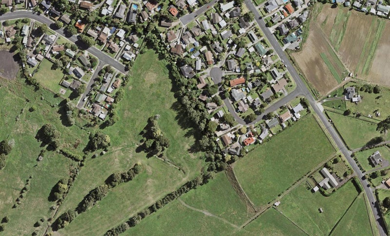 42 Bannockburn Road, Ōpaheke, Papakura - Carousel 1