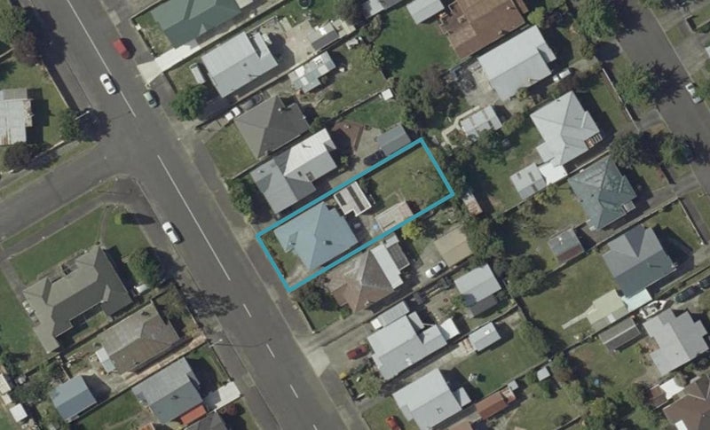 67 Shamrock Street, Takaro, Palmerston North - Carousel 1