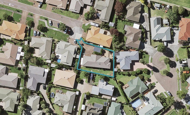 7 Saidia Place, Huntington Park, Auckland - Carousel 1
