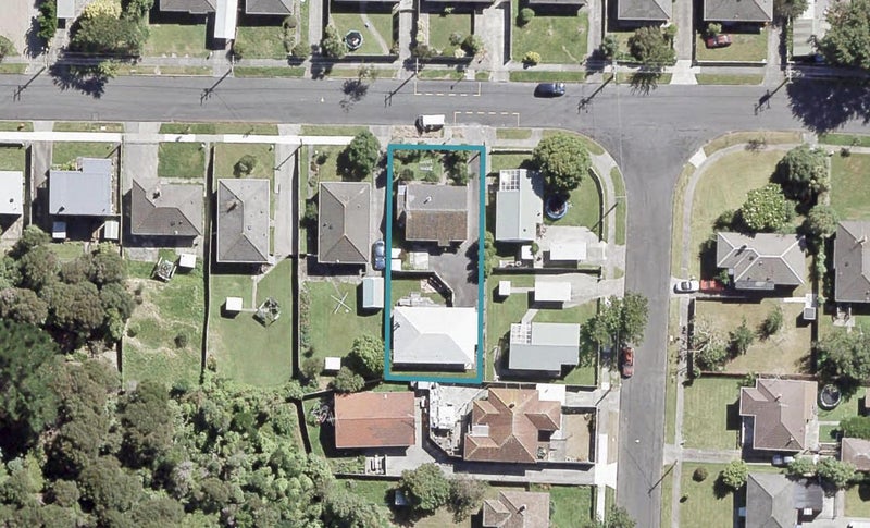 1/32 Hay Street, Naenae, Lower Hutt - Carousel 1