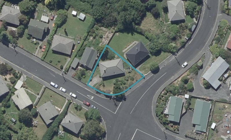 14 Lowe Street, Liberton, Dunedin - Carousel 1