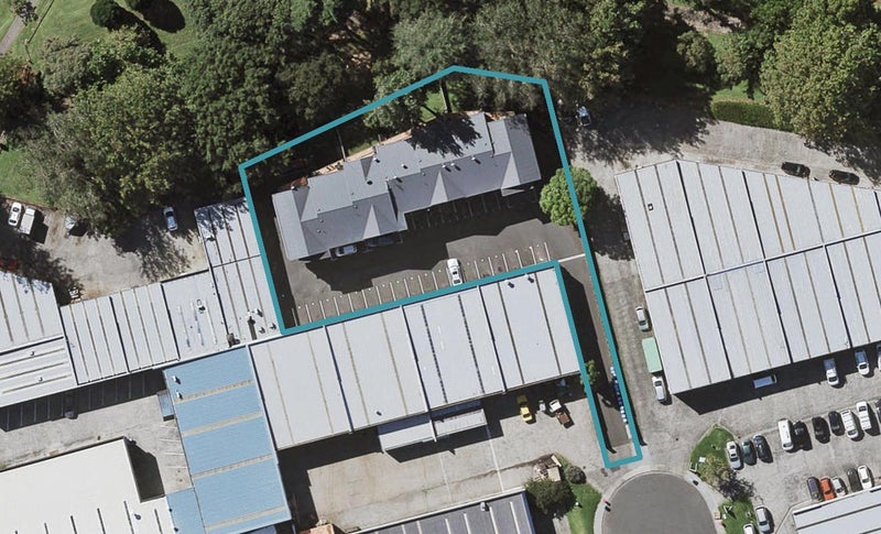 36A Eric Paton Way, Saint Johns, Auckland - Carousel 1