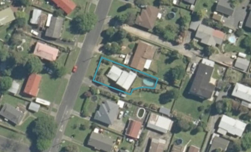 114 Scott Street, Leamington, Cambridge - Carousel 1