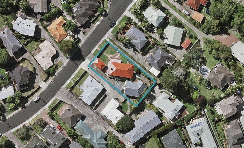 1/15 Merriefield Avenue, Forrest Hill, Auckland - Carousel 1