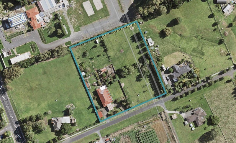12 Taipan Place, Randwick Park, Auckland - Carousel 1