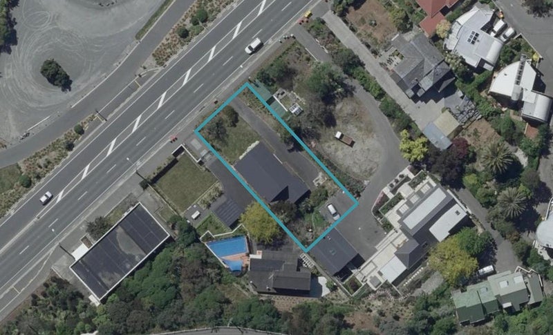 16 Main Road, Mount Pleasant, Christchurch - Carousel 1