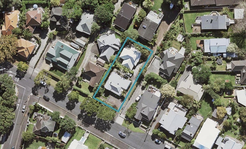 1/13 Rodney Road, Northcote Point, Auckland - Carousel 1