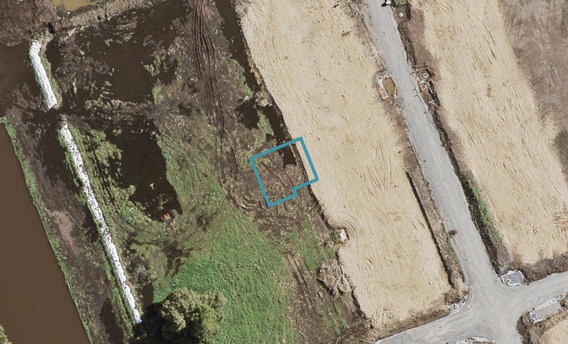 38 Black Beech Crescent, Takanini, Auckland - Carousel 1