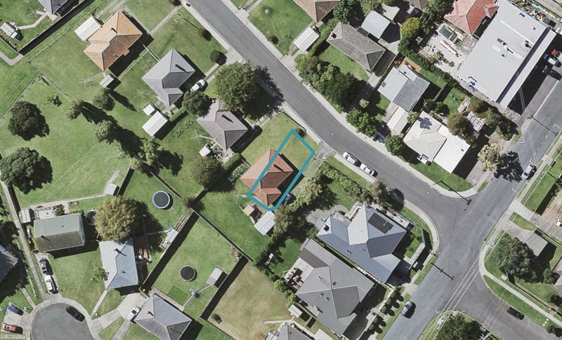 13C RUTHERFORD Street, Belmont, Auckland - Carousel 1