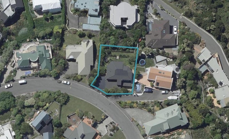 5 Harry Ell Drive, Cashmere, Christchurch - Carousel 1