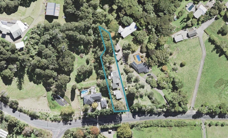 419 Henderson Valley Road, Henderson Valley, Auckland - Carousel 1