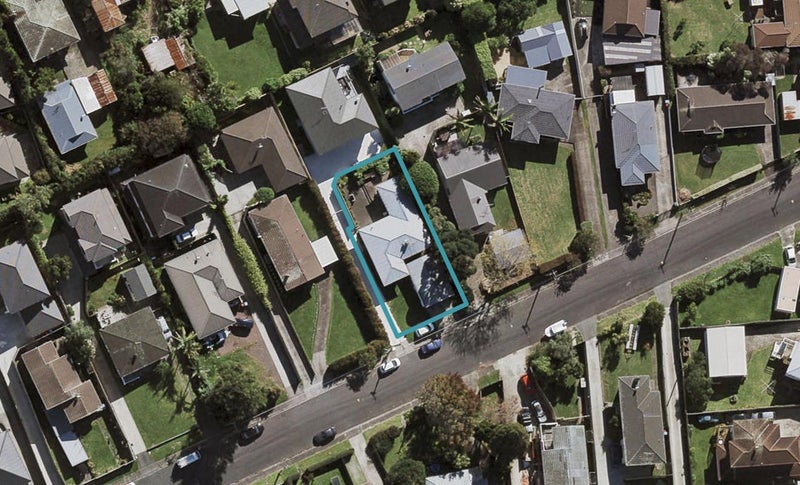 9 Price Crescent, Mount Wellington, Auckland - Carousel 1