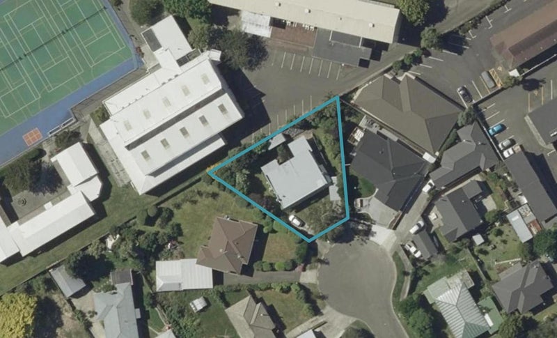 6 Graham Place, West End, Palmerston North - Carousel 1