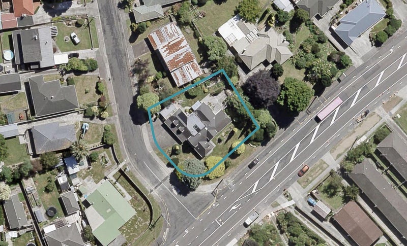 2 Kashmir Avenue, Clouston Park, Upper Hutt - Carousel 1