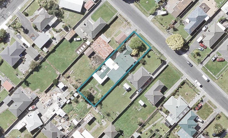 31 Totara Street, Wainuiomata, Lower Hutt - Carousel 1