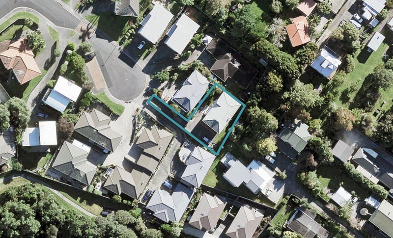 2/15 Ellenbury Place, Stanmore Bay, Whangaparaoa - Carousel 1