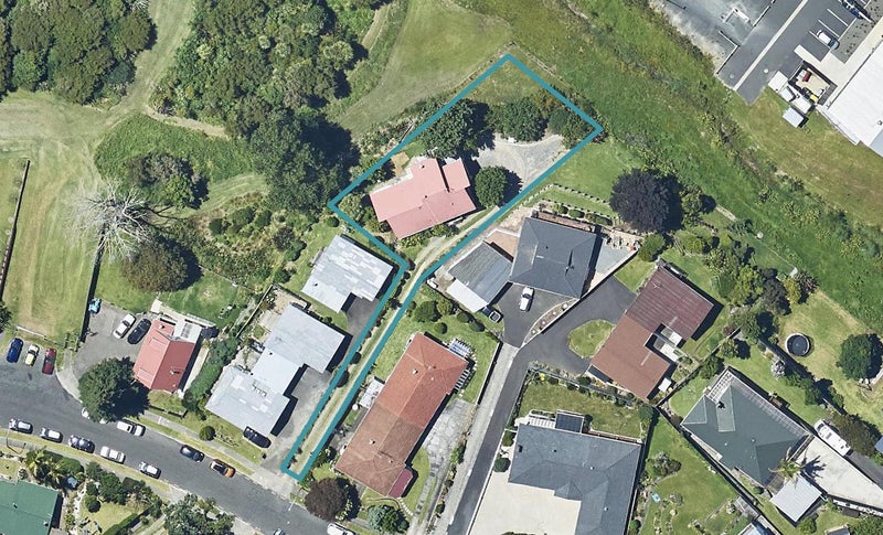 103 Laurence Street North, Gate Pa, Tauranga - Carousel 1
