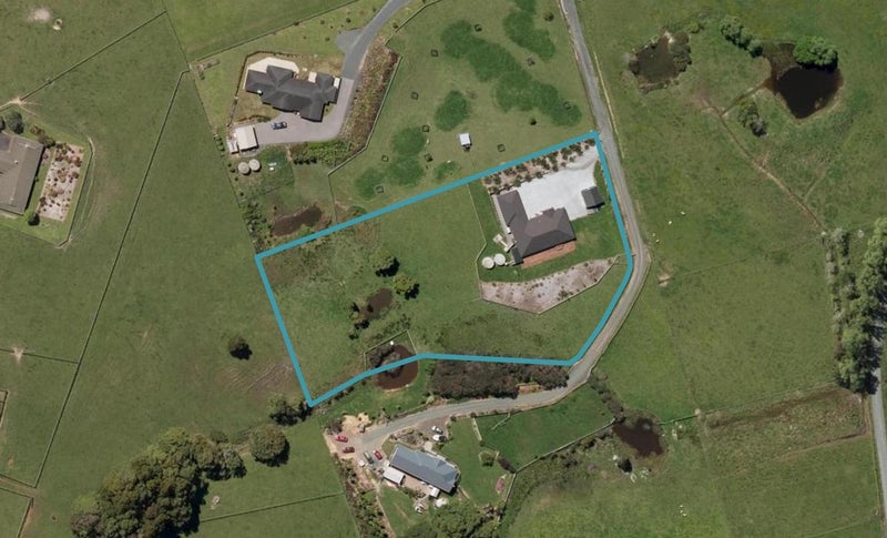 632 Crane Road, Kamo - Carousel 1