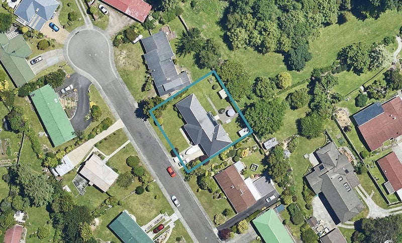 9 Campbell Place, Pukehangi, Rotorua - Carousel 1