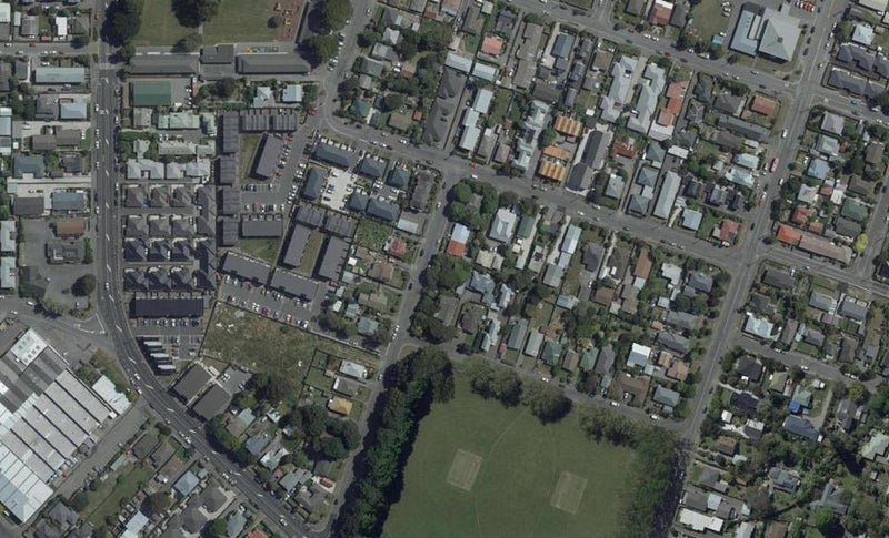 24 Bunyan Street, Waltham, Christchurch - Carousel 1