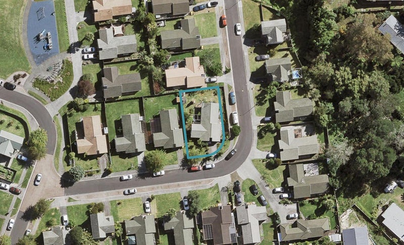 20 Blueridge Close, Sunnyvale, Auckland - Carousel 1