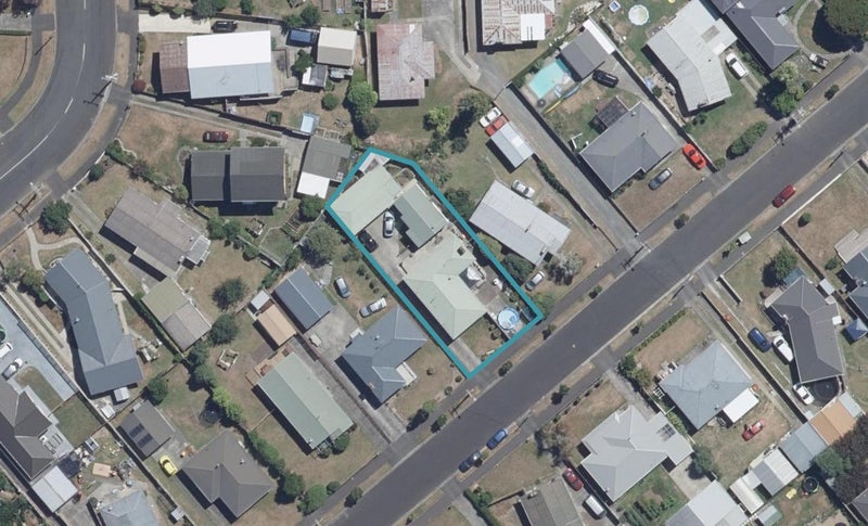 29 Mears Road, St Andrews, Hamilton - Carousel 1