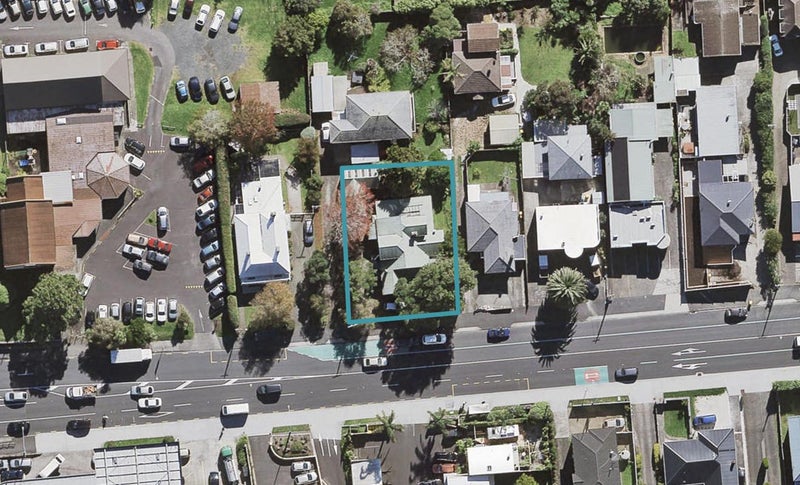 231 Onewa Road, Birkenhead, Auckland - Carousel 1