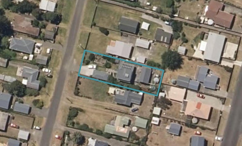 62 Park Avenue, Waitarere Beach, Levin - Carousel 1
