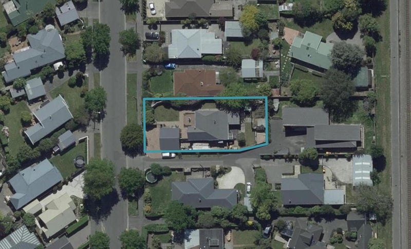 24 Saint James Avenue, Papanui, Christchurch - Carousel 1
