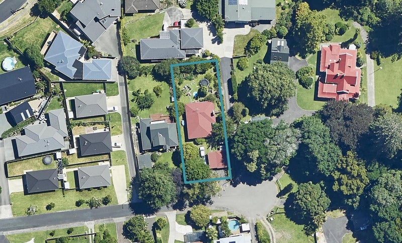 28 Parkvale Road, Otumoetai, Tauranga - Carousel 1