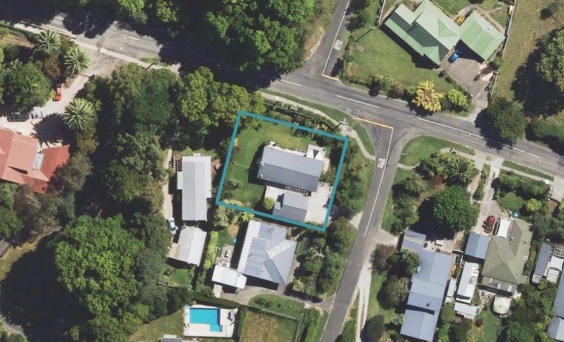 3 Grant Road, Whataupoko, Gisborne - Carousel 1