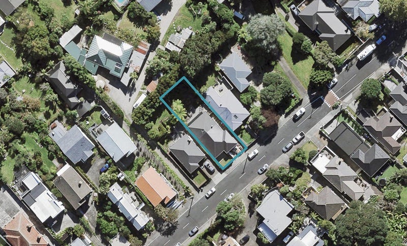 15 Larchwood Avenue, Westmere, Auckland - Carousel 1