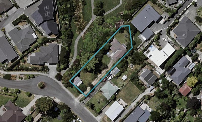1 Titoki Road, Raumati Beach, Paraparaumu - Carousel 1