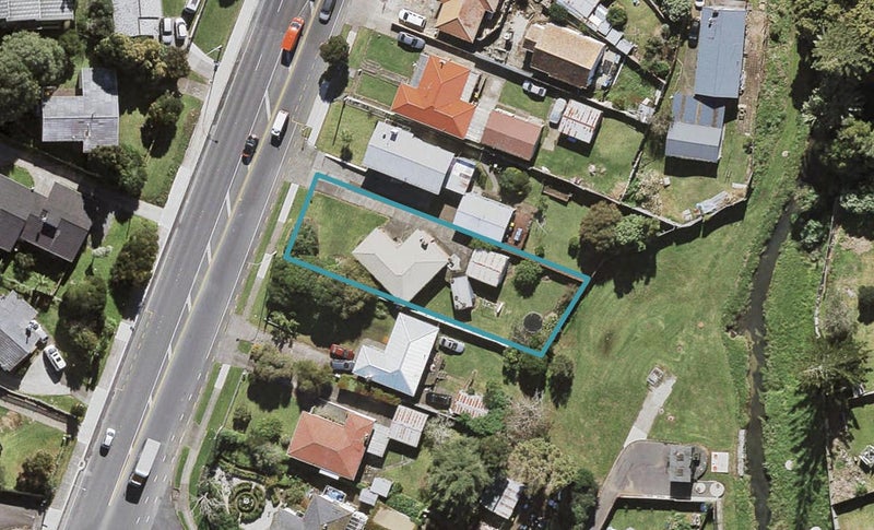 8 Mckenzie Road, Mangere Bridge, Auckland - Carousel 1