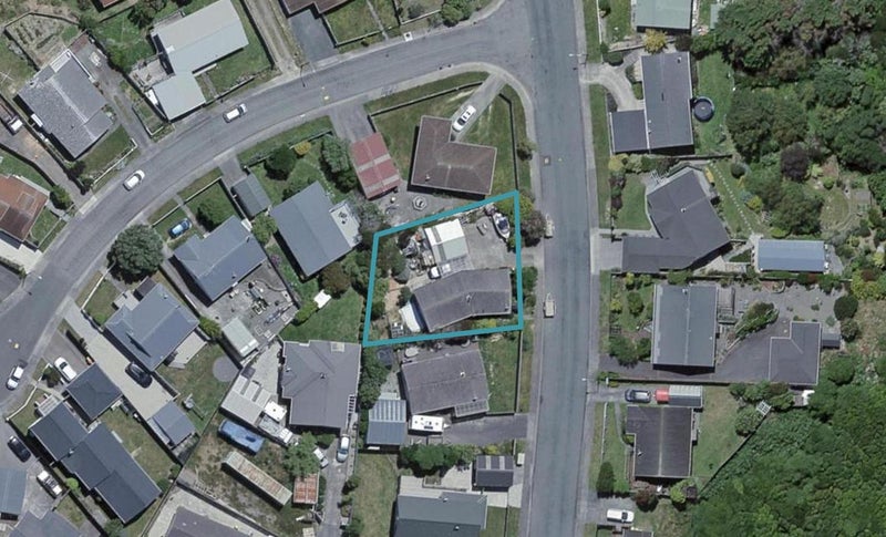 61 Guadeloupe Crescent, Grenada Village, Wellington - Carousel 1
