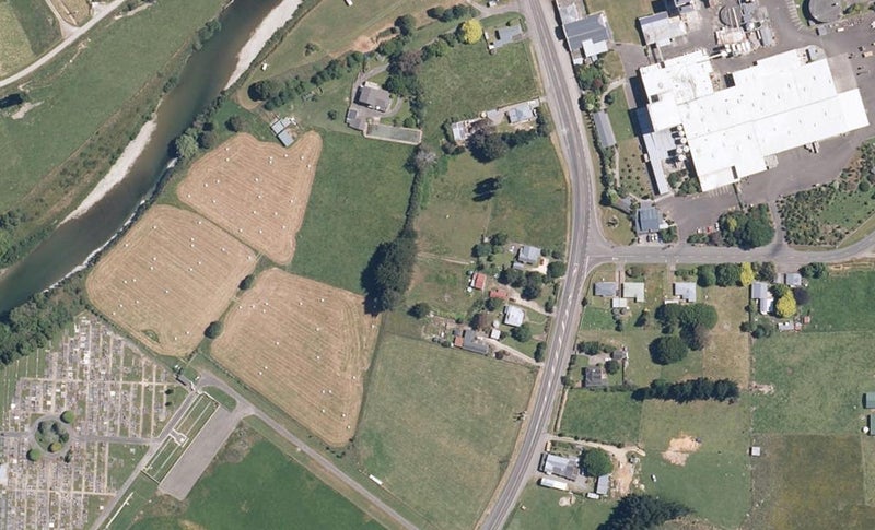 0 State Highway 2, Mangatainoka, Pahiatua - Carousel 1