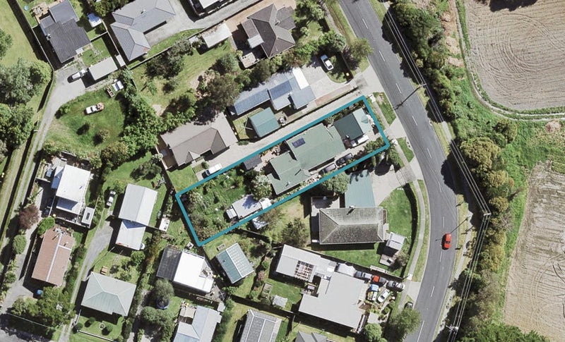 336 Glengarry Road, Glen Eden, Auckland - Carousel 1