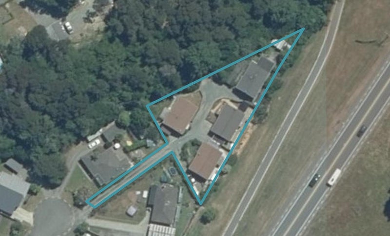 4/3 Anglia Street, Wakatu, Nelson - Carousel 1