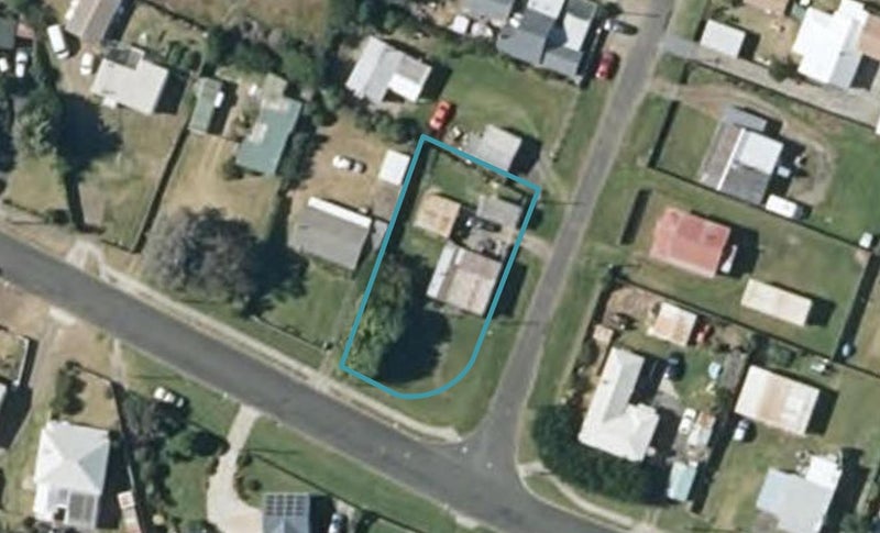 25 Pratt Avenue, Foxton Beach, Foxton - Carousel 1
